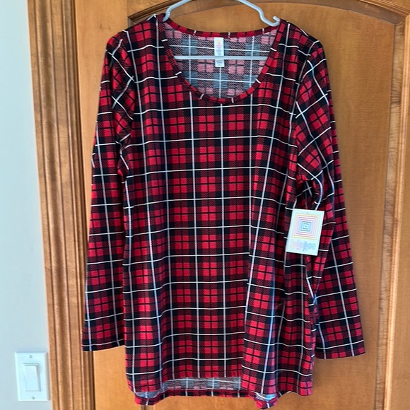 LuLaRoe Tops - LuLaRoe Red and Black Plaid Long Sleeve Lynnae Top 2XL